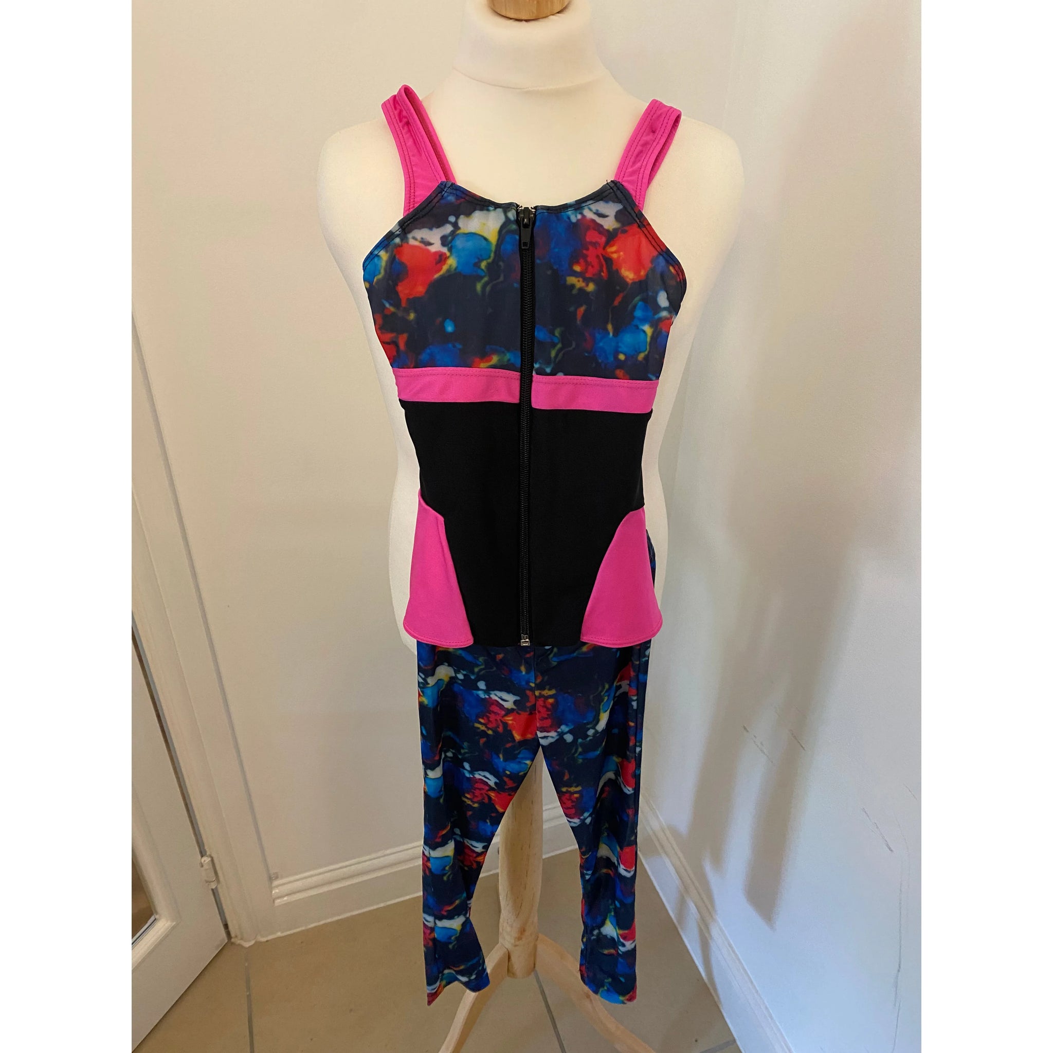 PRE-LOVED Revolution Two Piece Dance Costume - size SC (approx age 5-6)